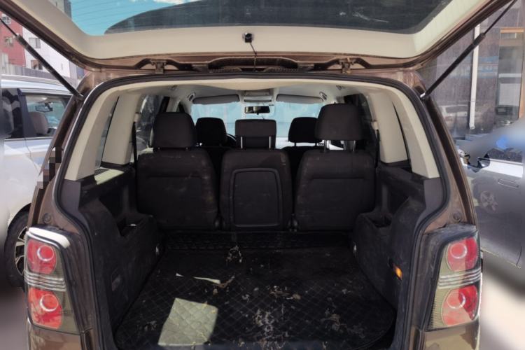 Used Volkswagen Touran 2013 1.4T Manual Fashion Edition 5 Seats Trunk