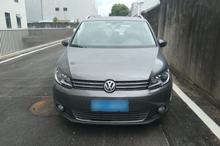 Used Volkswagen Touran 2013 1.4T DSG Comfort Edition 5-Seater Front