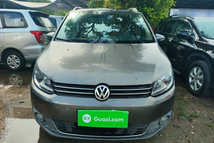 Used Volkswagen Touran 2013 1.4T DSG Comfort Edition 5-Seater Front