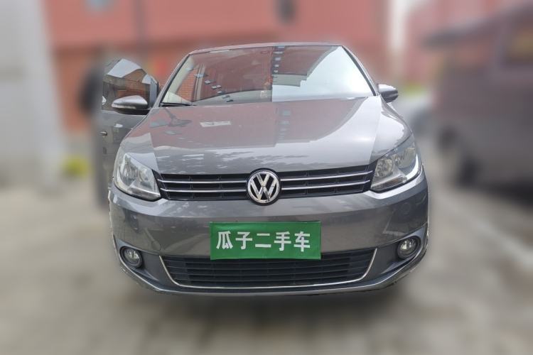 Used Volkswagen Touran 2013 1.4T DSG Comfort Edition 5-Seater Front