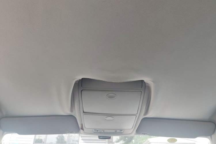 Used Volkswagen Touran 2013 1.4T Manual Fashion Edition 5 Seats Headliner