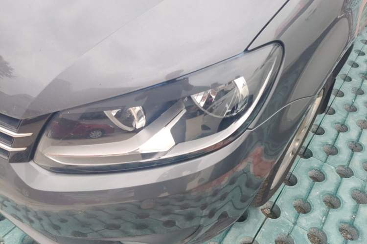 Used Volkswagen Touran 2013 1.4T Manual Fashion Edition 5 Seats Left Front Headlight
