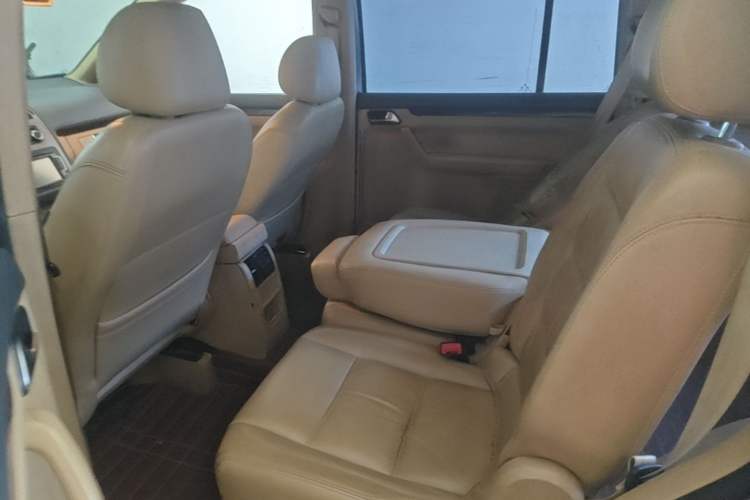 Used Volkswagen Touran 2013 1.4T DSG Comfort Edition 5-Seater Left Rear Seat
