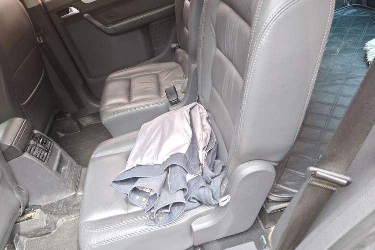 Used Volkswagen Touran 2013 1.4T DSG Comfort Edition 5-Seater Left Rear Seat