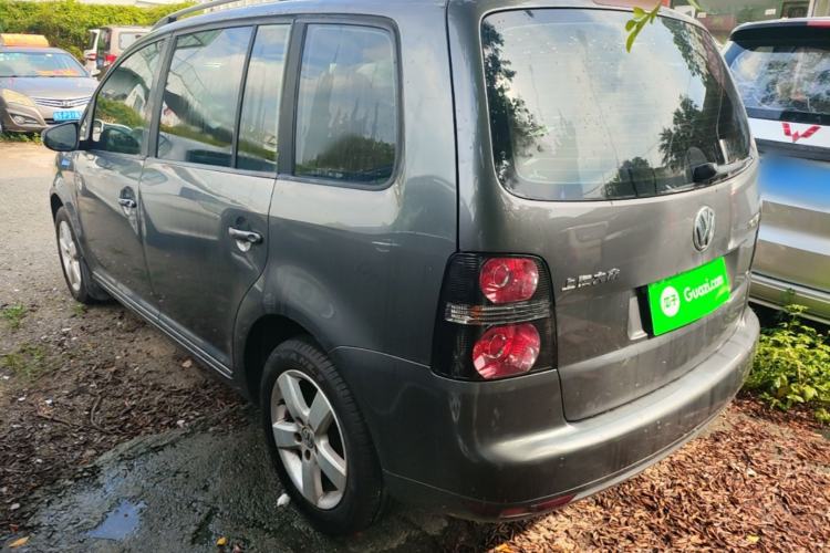 Used Volkswagen Touran 2013 1.4T DSG Comfort Edition 5-Seater Rear Left 45 Deg