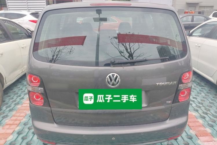 Used Volkswagen Touran 2013 1.4T Manual Fashion Edition 5 Seats Rear