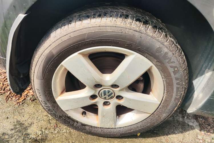 Used Volkswagen Touran 2013 1.4T DSG Comfort Edition 5-Seater Right Rear Wheel Hub