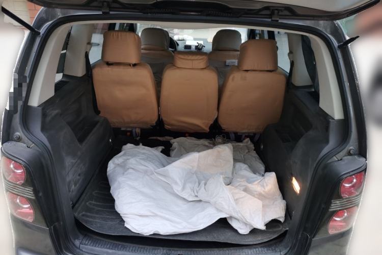 Used Volkswagen Touran 2013 1.4T Manual Fashion Edition 5 Seats Trunk