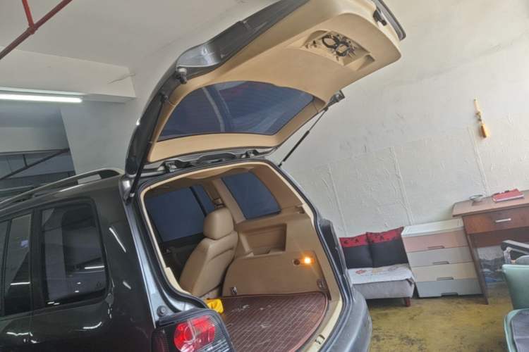Used Volkswagen Touran 2013 1.4T DSG Comfort Edition 5-Seater Trunk