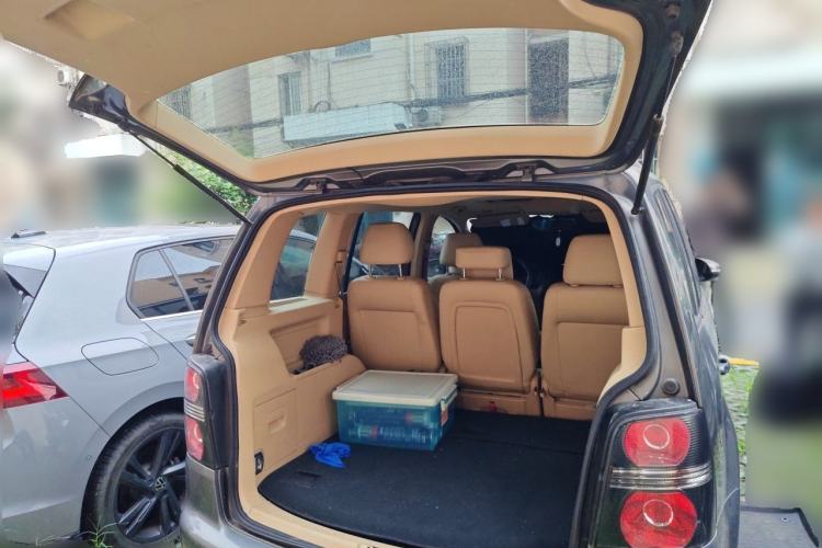 Used Volkswagen Touran 2013 1.4T DSG Comfort Edition 5-Seater Trunk