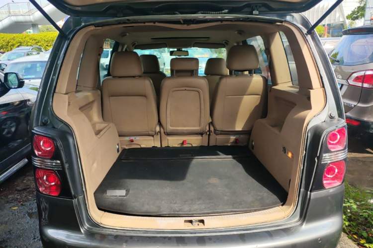 Used Volkswagen Touran 2013 1.4T DSG Comfort Edition 5-Seater Trunk