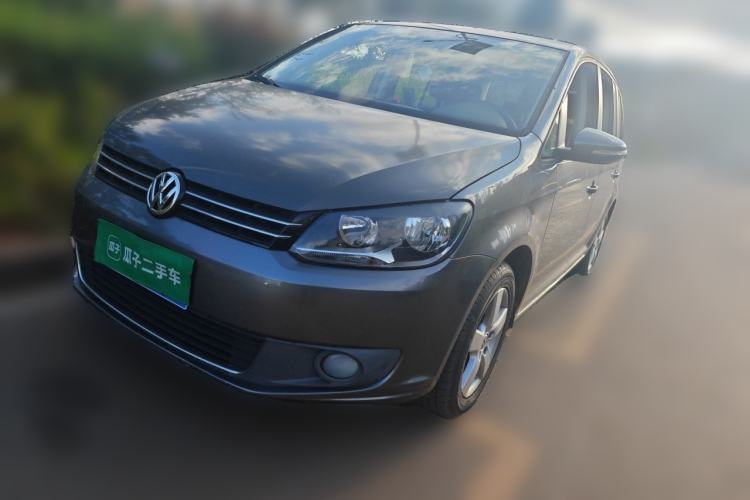 Used Volkswagen Touran 2013 1.4T Manual Fashion Edition 5 Seats Guazi used car, China used car export, Used car for sale, Used  cars, Cheapest cars for sale