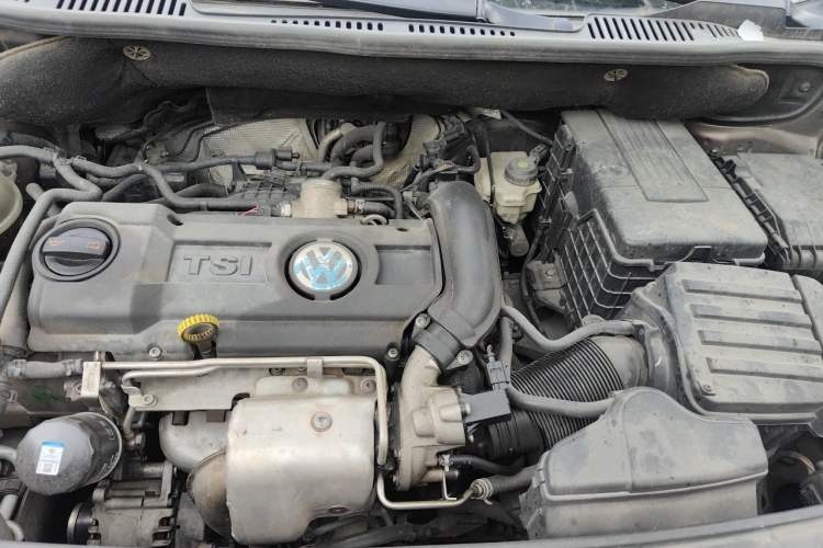 Used Volkswagen Touran 2013 1.4T DSG Comfort Edition 5-Seater Engine Bay