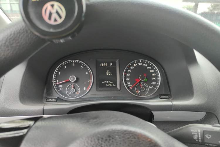 Used Volkswagen Touran 2013 1.4T DSG Comfort Edition 5-Seater Instrument Cluster