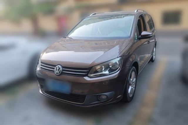 Ojetý Volkswagen Touran 2013 1.4T DSG Comfort Edition 5-Seater