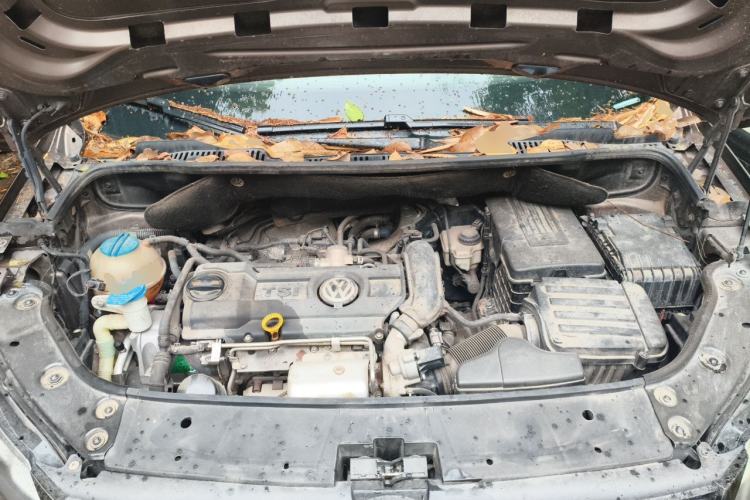 Used Volkswagen Touran 2013 1.4T DSG Smart Edition 5-seater Engine Bay