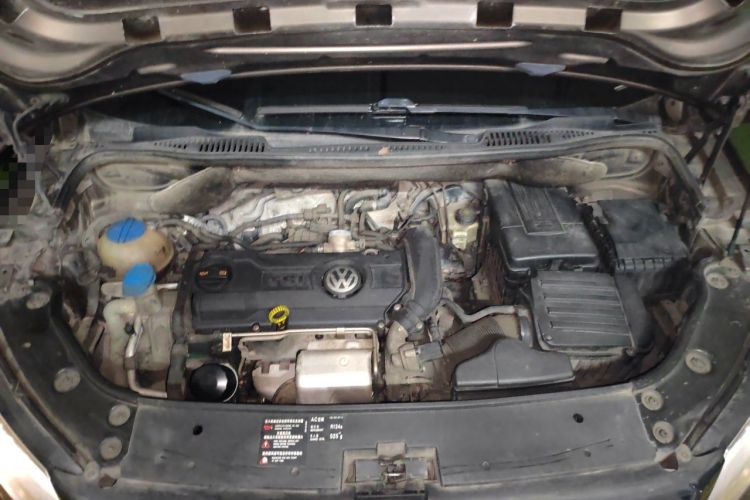 Used Volkswagen Touran 2013 1.4T DSG Crystal Edition 5-Seater Engine Bay