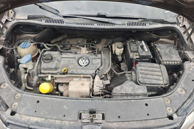 Used Volkswagen Touran 2013 1.4T Manual Comfort Edition 5-Seater Engine Bay
