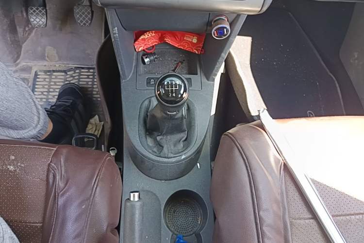 Used Volkswagen Touran 2013 1.4T Manual Fashion Edition 5 Seats Gear Lever