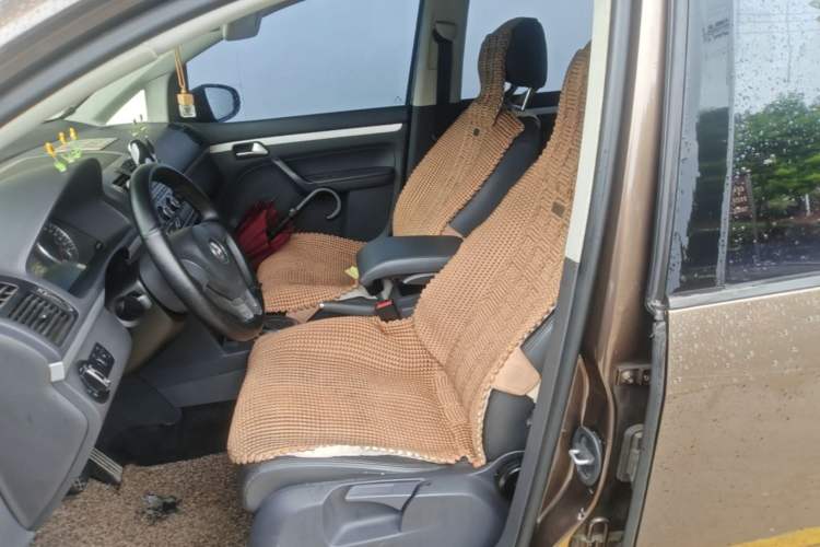 Used Volkswagen Touran 2013 1.4T DSG Comfort Edition 5-Seater Left Front Seat