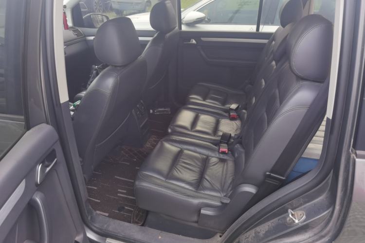 Used Volkswagen Touran 2013 1.4T DSG Comfort Edition 5-Seater Left Rear Seat