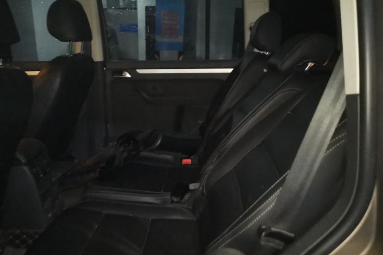 Used Volkswagen Touran 2013 1.4T Manual Fashion Edition 5 Seats Left Rear Seat