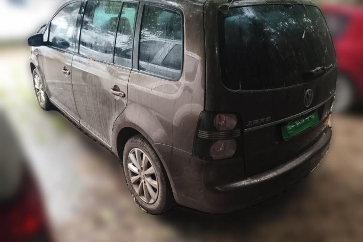 Used Volkswagen Touran 2013 1.4T DSG Smart Edition 5-seater Rear Left 45 Deg
