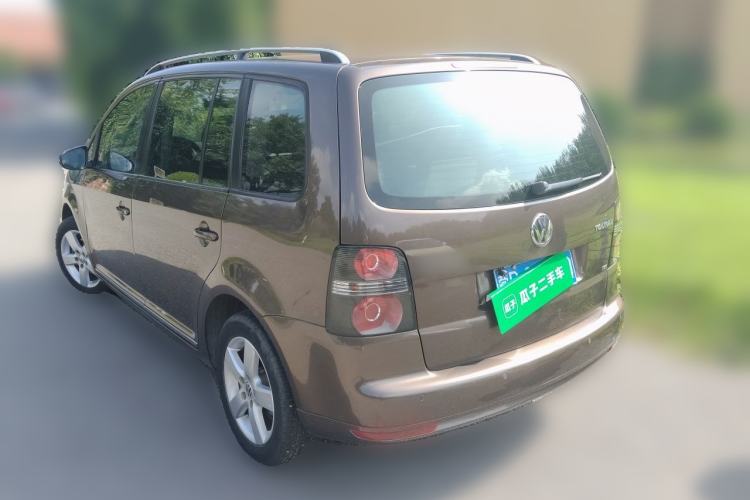 Used Volkswagen Touran 2013 1.4T DSG Comfort Edition 5-Seater Rear Left 45 Deg