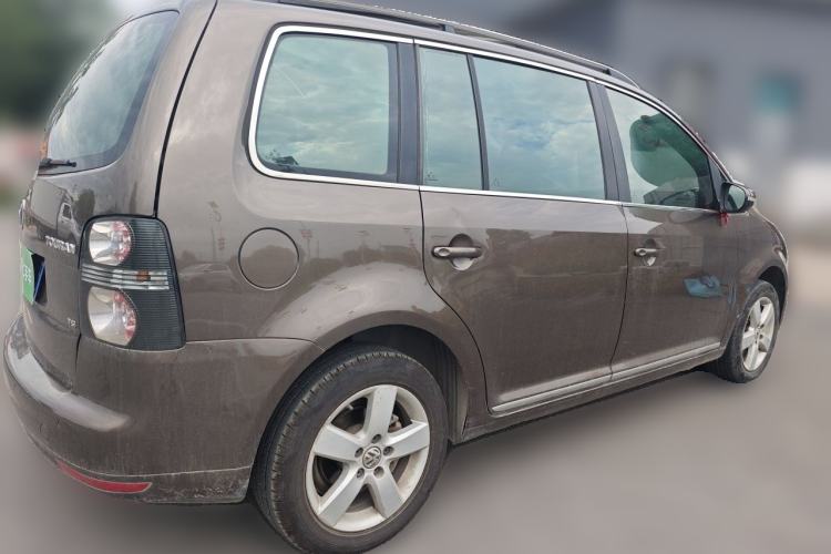 Used Volkswagen Touran 2013 1.4T Manual Comfort Edition 5-Seater Rear Right 45 Deg