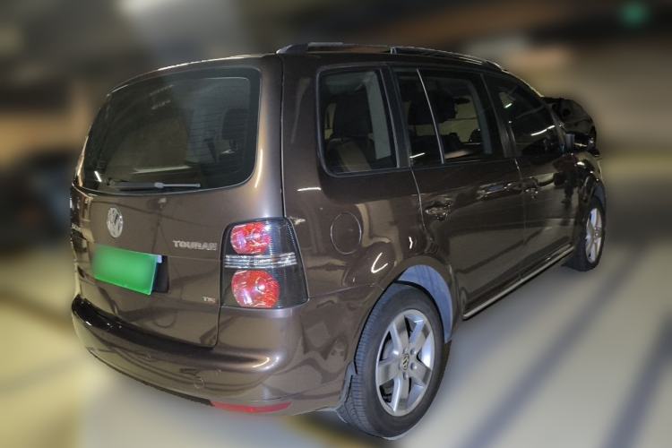 Used Volkswagen Touran 2013 1.4T DSG Comfort Edition 5-Seater Rear Right 45 Deg