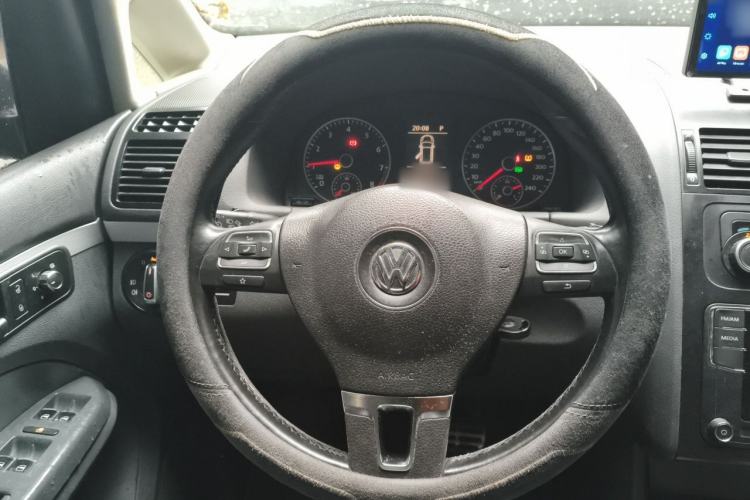 Used Volkswagen Touran 2013 1.4T DSG Smart Edition 5-seater Steering Wheel