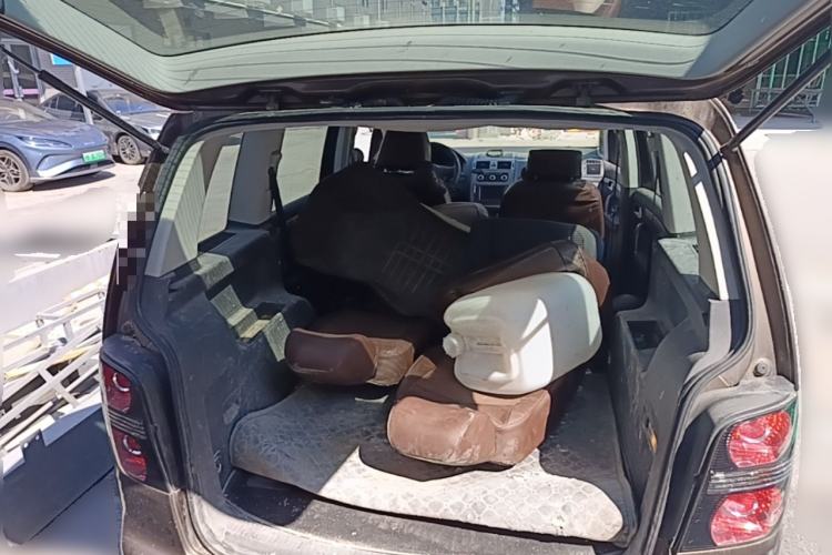 Used Volkswagen Touran 2013 1.4T Manual Fashion Edition 5 Seats Trunk