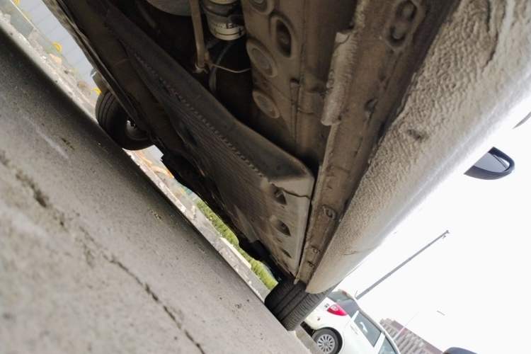 Used Volkswagen Touran 2013 1.4T Manual Comfort Edition 5-Seater Chassis Rear Right