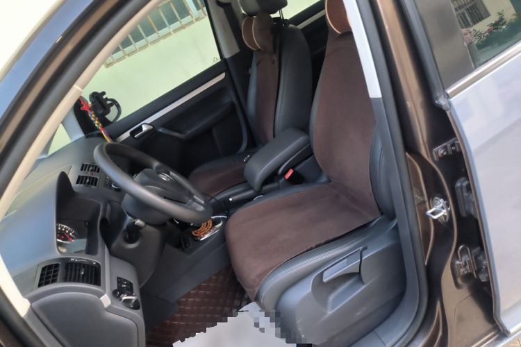 Used Volkswagen Touran 2013 1.4T DSG Comfort Edition 5-Seater Left Front Seat