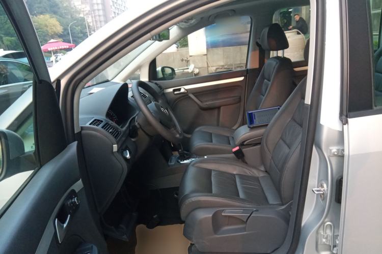 Used Volkswagen Touran 2013 1.4T DSG Comfort Edition 5-Seater Left Front Seat