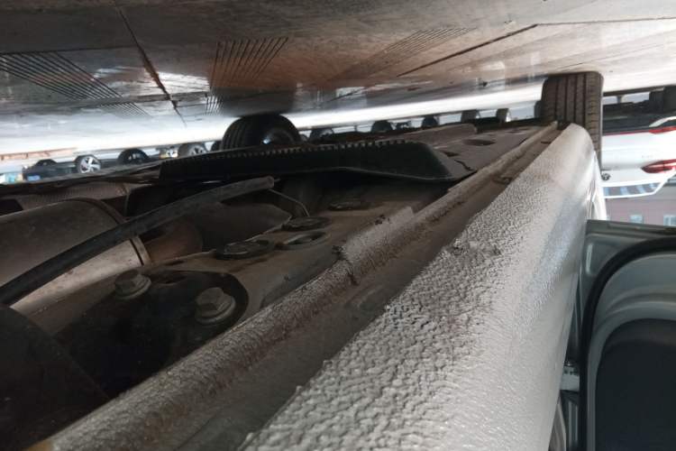 Used Volkswagen Touran 2013 1.4T DSG Comfort Edition 5-Seater Left Side Sill