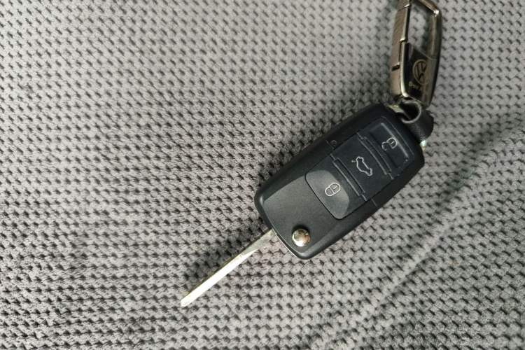 Used Volkswagen Touran 2013 1.4T DSG Smart Edition 5-seater Vehicle Key