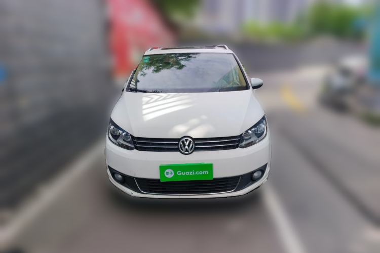 Used Volkswagen Touran 2013 1.4T Manual Comfort Edition 5-Seater Front