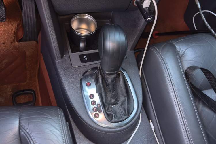 Used Volkswagen Touran 2013 1.4T DSG Comfort Edition 5-Seater Gear Lever