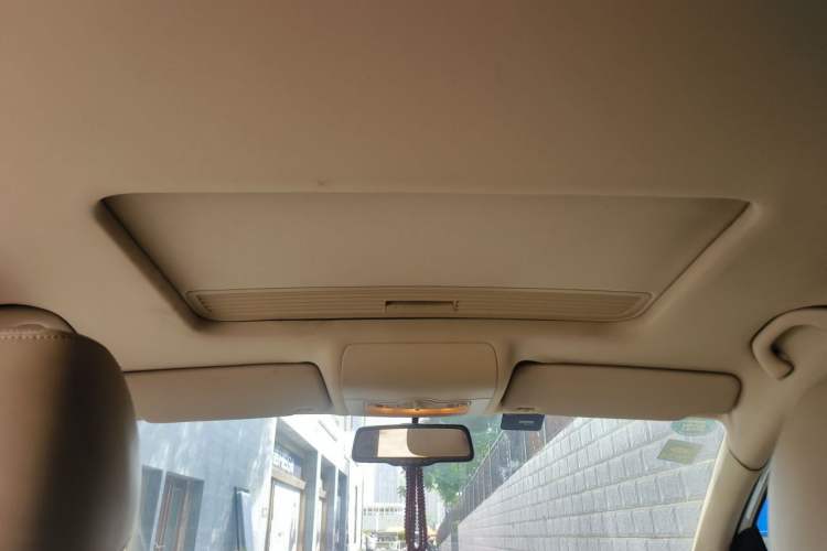 Used Volkswagen Touran 2013 1.4T Manual Comfort Edition 5-Seater Headliner