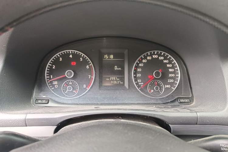 Used Volkswagen Touran 2013 1.4T Manual Fashion Edition 5 Seats Instrument Cluster