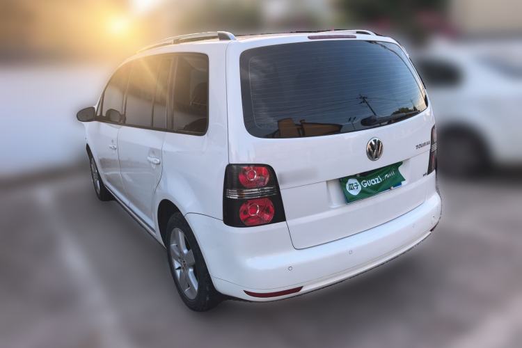 Used Volkswagen Touran 2013 1.4T DSG Comfort Edition 5-Seater Rear Left 45 Deg