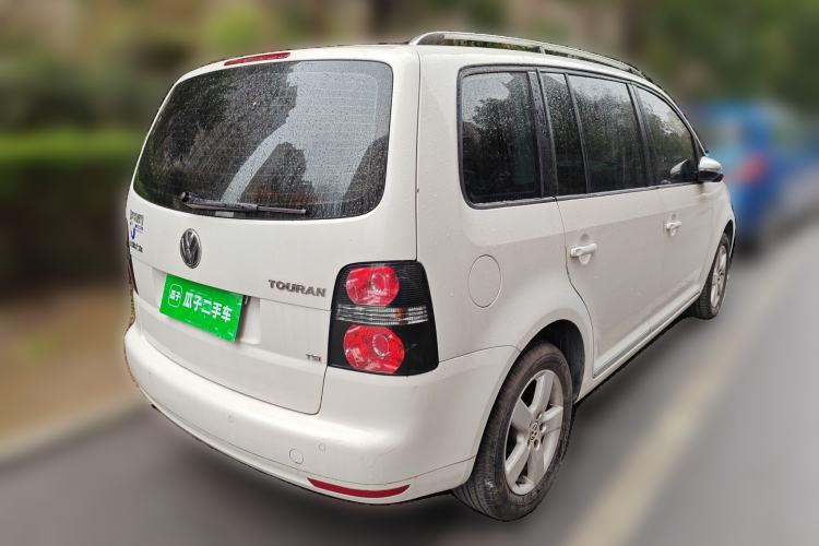 Used Volkswagen Touran 2013 1.4T DSG Comfort Edition 5-Seater Rear Right 45 Deg