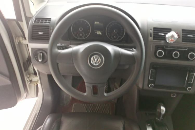 Used Volkswagen Touran 2013 1.4T DSG Comfort Edition 5-Seater Steering Wheel