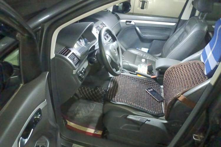 Used Volkswagen Touran 2014 1.4T DSG 30th Anniversary Edition Driver Seat