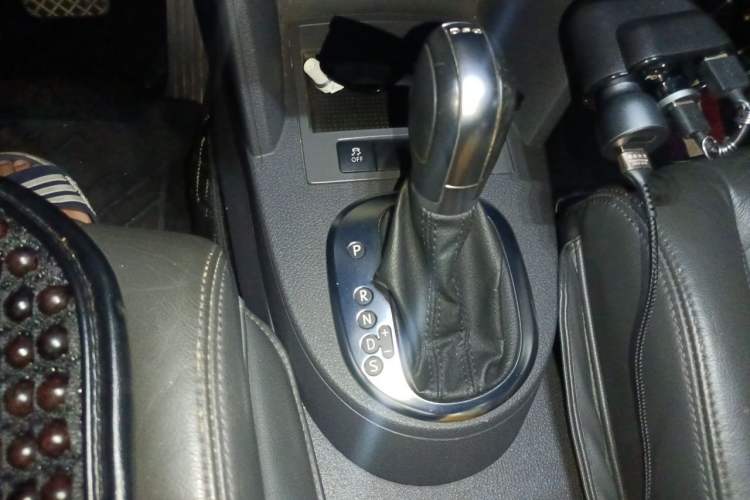 Used Volkswagen Touran 2014 1.4T DSG 30th Anniversary Edition Gear Lever