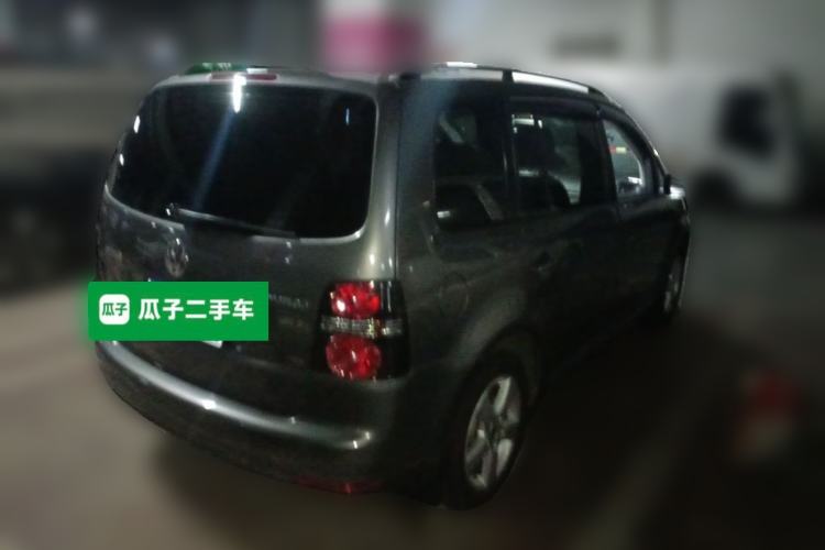 Used Volkswagen Touran 2014 1.4T DSG 30th Anniversary Edition Rear Right 45 Deg