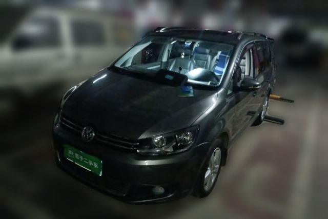 Ojetý Volkswagen Touran 2014 1.4T DSG 30th Anniversary Edition