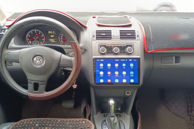 Used Volkswagen Touran 2014 1.4T DSG 30th Anniversary Edition Center Console