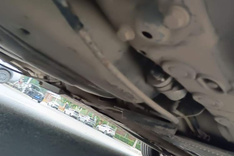 Used Volkswagen Touran 2014 1.4T DSG 30th Anniversary Edition Chassis Rear Right